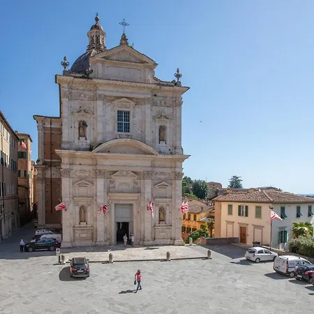 Vista Unica Con Parquet - Centro Apartment Siena