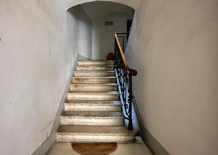 Vista Unica Con Parquet - Centro * Сиена