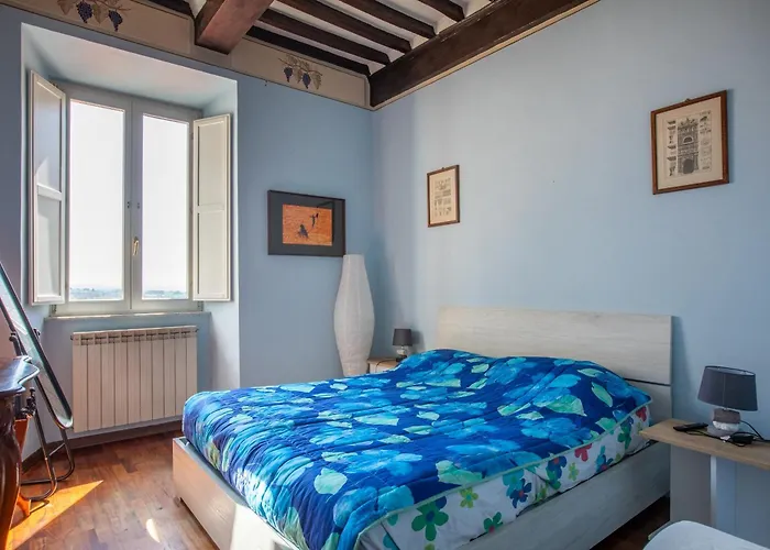 Апартаменты Vista Unica Con Parquet - Centro