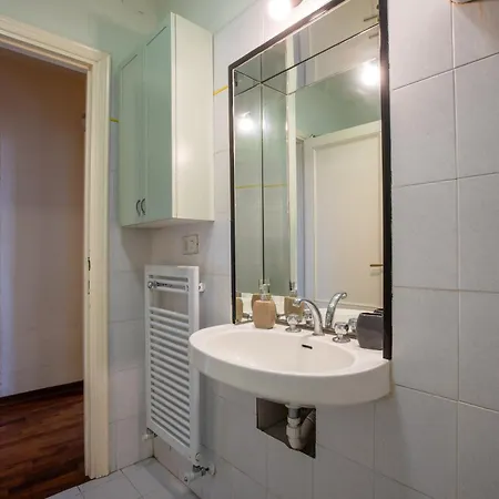 Vista Unica Con Parquet - Centro Siena